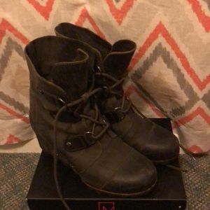 Sorel Joan of Arctic wedge boots